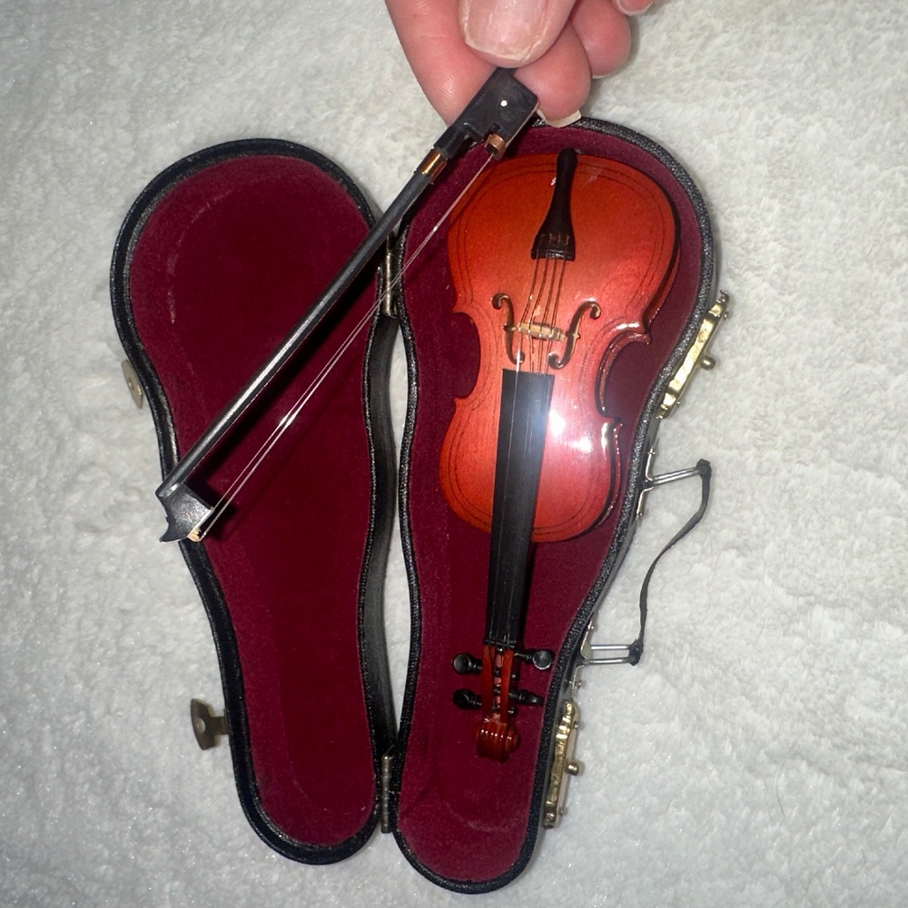 Vintage Mini Violin